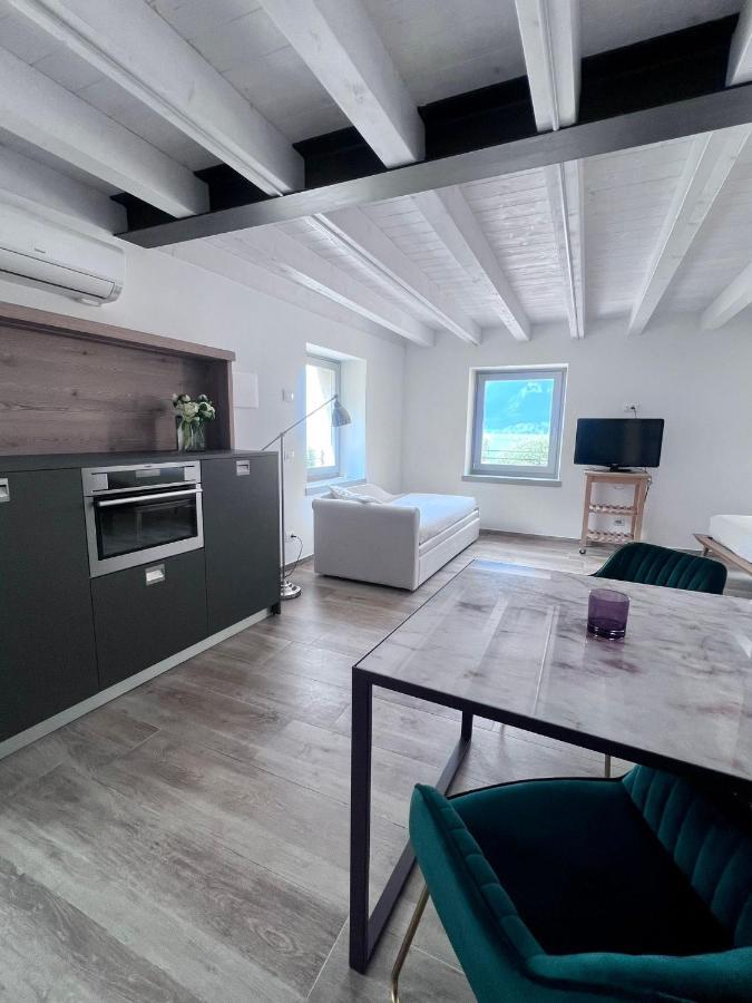 Absentia 1763 Garda Boutique Home - Lake Front Brenzone sul Garda Zewnętrze zdjęcie