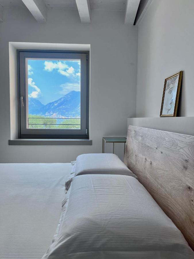 Absentia 1763 Garda Boutique Home - Lake Front Brenzone sul Garda Zewnętrze zdjęcie