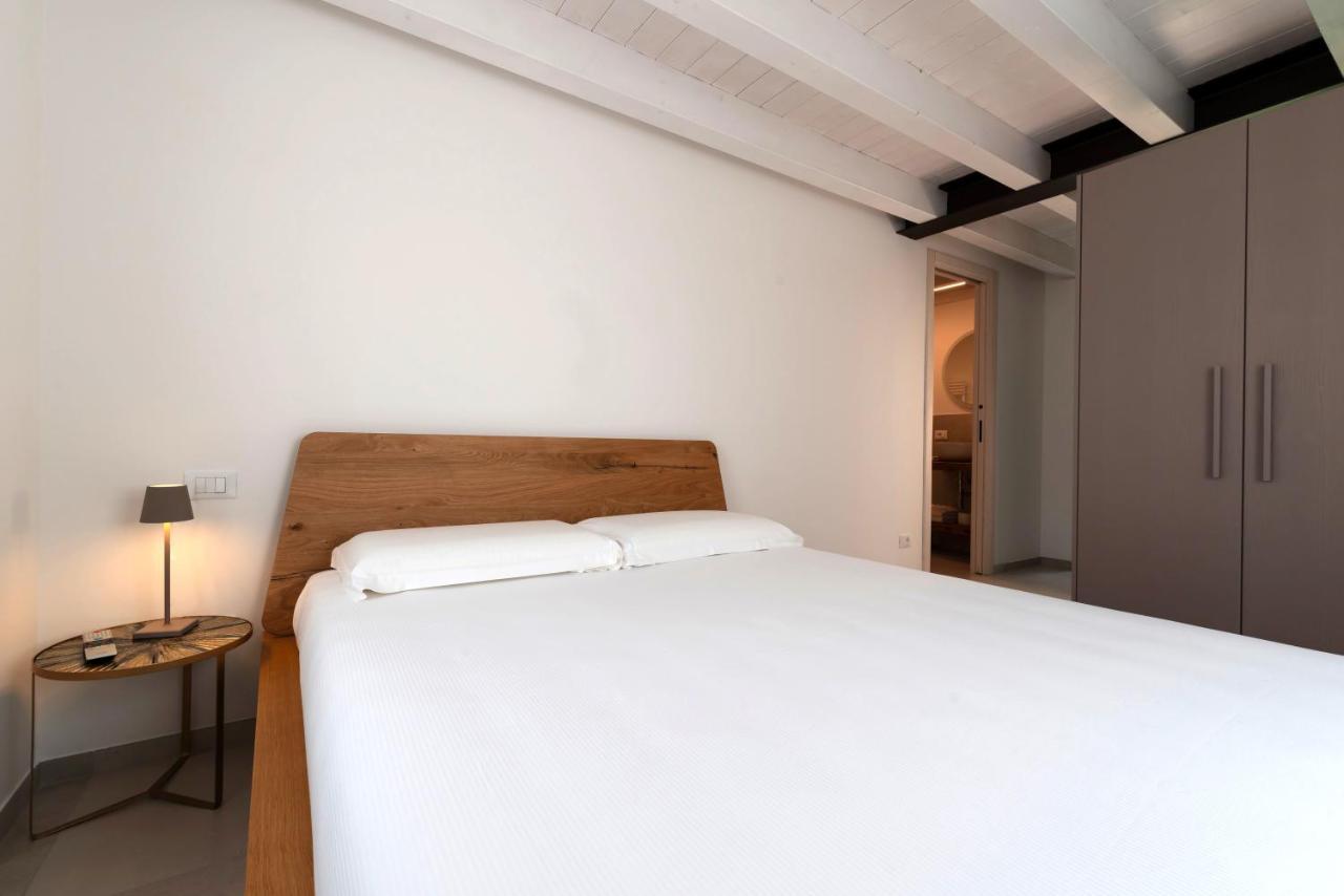 Absentia 1763 Garda Boutique Home - Lake Front Brenzone sul Garda Zewnętrze zdjęcie