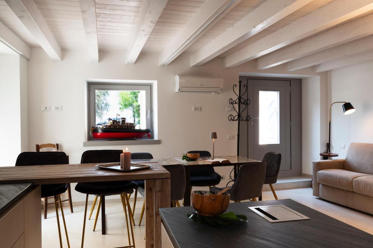 Absentia 1763 Garda Boutique Home - Lake Front Brenzone sul Garda Zewnętrze zdjęcie