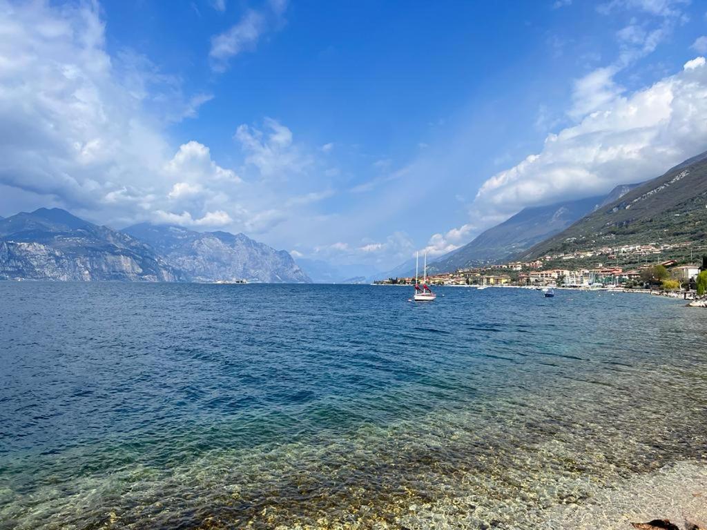 Absentia 1763 Garda Boutique Home - Lake Front Brenzone sul Garda Zewnętrze zdjęcie