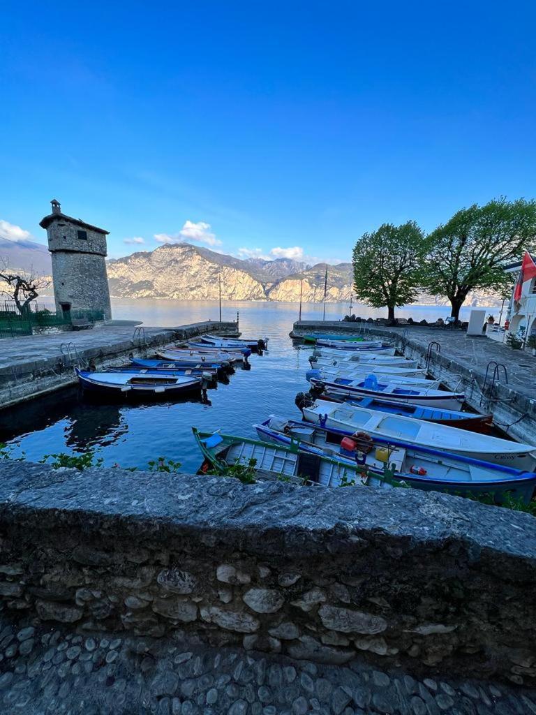 Absentia 1763 Garda Boutique Home - Lake Front Brenzone sul Garda Zewnętrze zdjęcie